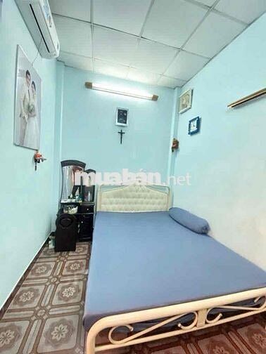 Phạm Văn Chiêu - 40m2 - Giá Nhỉnh 3 Tỷ - Hxh đỗ cửa
