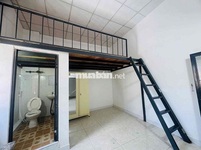 🔥Phòng trọ rộng rãi gần vòng xoay phú lâm cửa sổ trời gần ĐH MỞ , ĐH Y
