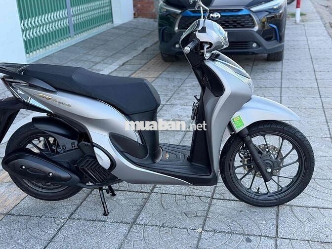 Honda SH Mode ABS 2023 Bạc 2600 km