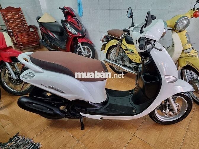 Yamaha Nozza Trắng Xăng