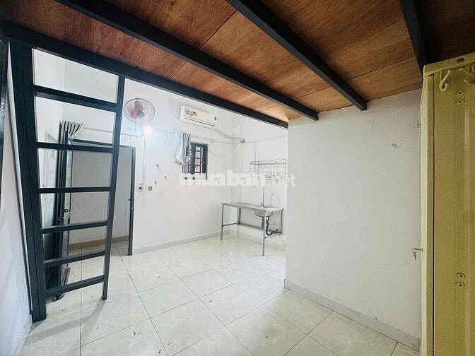 🔥Phòng trọ rộng rãi gần vòng xoay phú lâm cửa sổ trời gần ĐH MỞ , ĐH Y