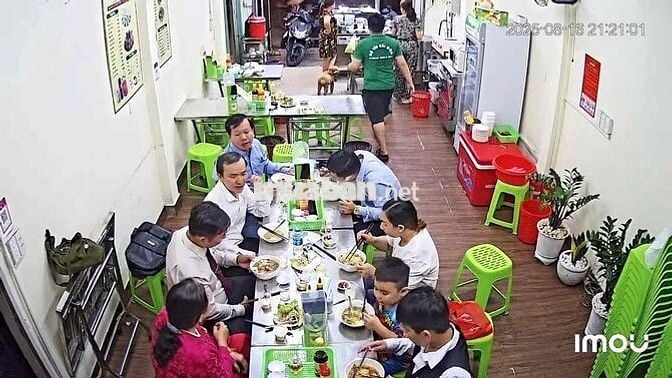 Cho thuê mặt bằng kinh doanh quán ăn