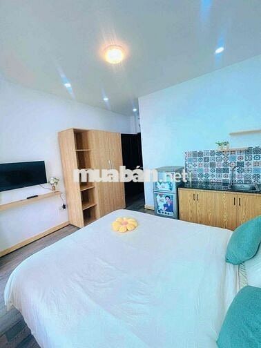 CHO THUÊ STUDIO BAN CÔNG CỬA SỔ FULL NỘI THẤT NGAY TRUNG TÂM QUẬN 1