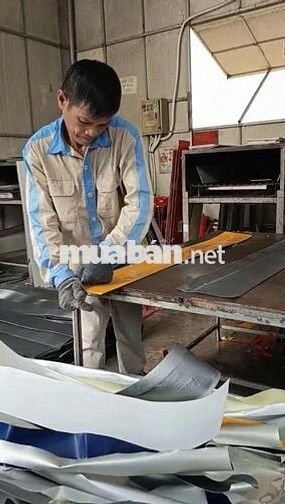 CÔNG NHÂN PHỤ TRỢ (XỬ LÝ HÀNG PHẾ PHẨM)