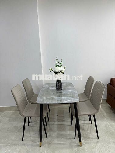 Cho thuê căn hộ 3pn siêu đẹp tại Goldora Plaza
