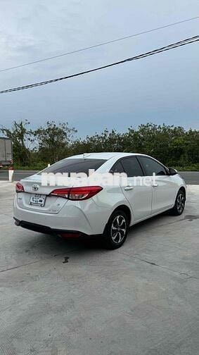 Toyota Vios E CVT 2023 tự động giá tốt