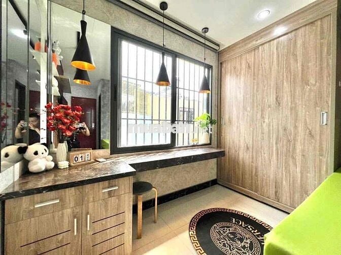 CHO THUÊ STUDIO BAN CÔNG CỬA SỔ FULL NỘI THẤT NGAY TRUNG TÂM QUẬN 1