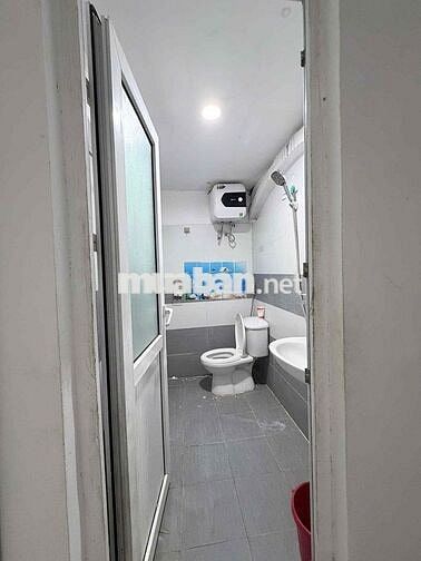 PASS PHÒNG 1N1K FULL RIÊNG TƯ - TÂY HỒ 📍 Địa chỉ: Tầng 1, ngõ 77 Tứ Li