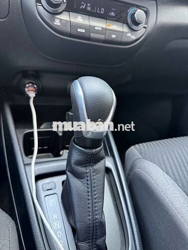Suzuki Ertiga Hybrid 2023 xe gia đình đi ít