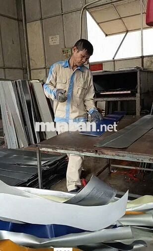 CÔNG NHÂN PHỤ TRỢ (XỬ LÝ HÀNG PHẾ PHẨM)