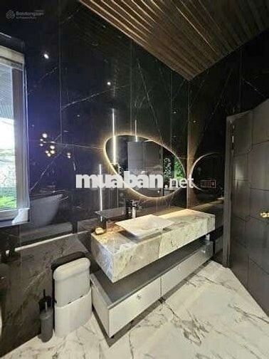 Cho Thuê  Biệt Thự Đường Hưng Thái 2 Phú Mỹ Hưng Quận 7 nhà 2 MT