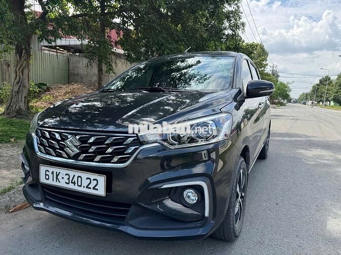 Suzuki Ertiga Hybrid 2023 xe gia đình đi ít