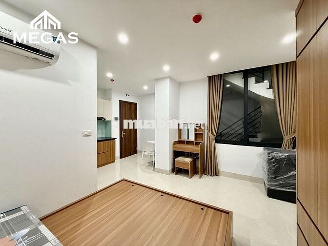Studio Full Nội Thất - 159 Pháo Đài Láng,Gần ĐH Ngoại Thương,Thang Máy