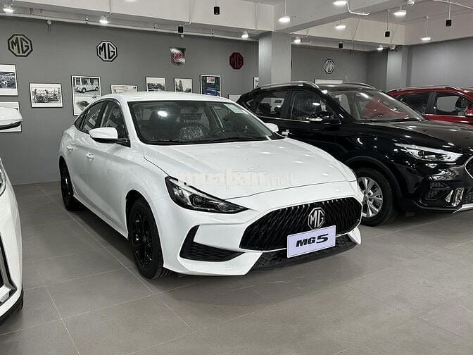 MG MG5 2025 Sedan 1.5L CVT Trắng