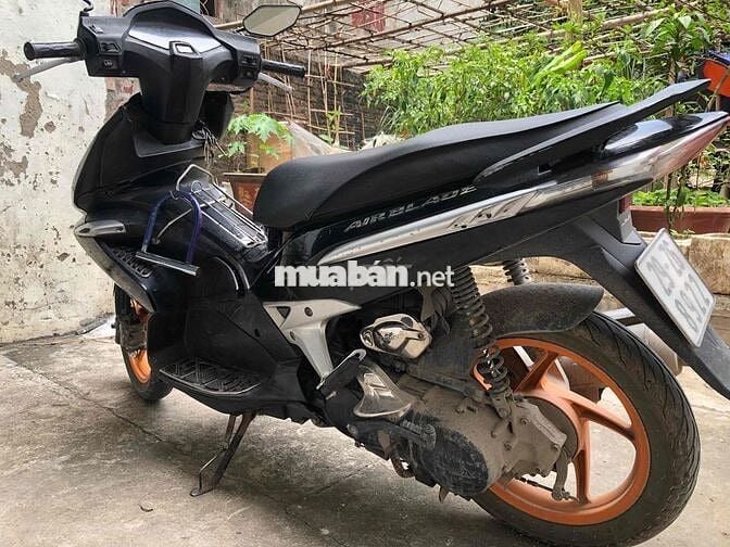 Honda Air Blade Thể thao màu Đen