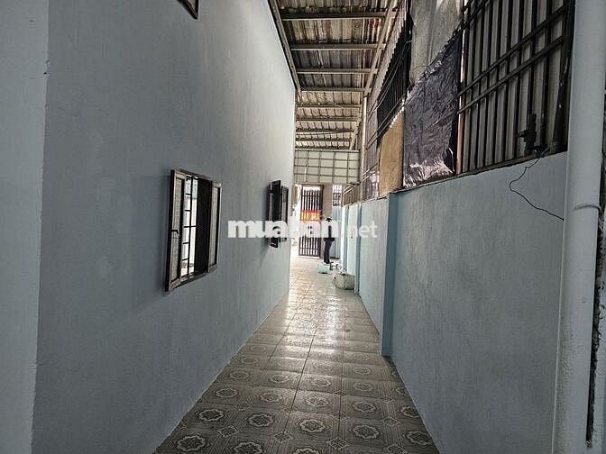 Bán nhà riêng tại Nguyễn Thị Sáng