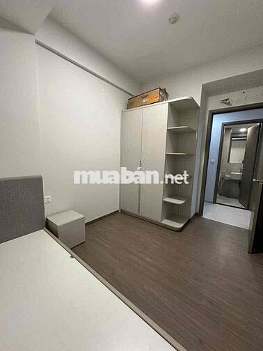 Cho thuê Cc WestGate - giá 6,5 triệu - 2pn - sẵn 1 máy lạnh