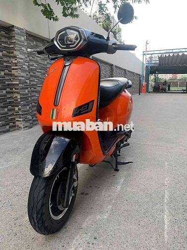 Vespa 50cc 2023 Cam biển SG