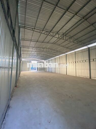 Cho thuê nhà Kho - Mặt tiền QL60