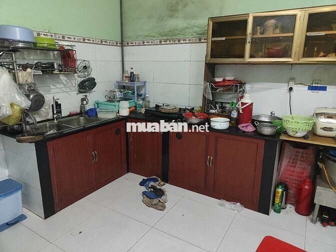 Chính chủ bán diện tích 233m2, 100m2 thổ cư 2tỷ4 thương lượng