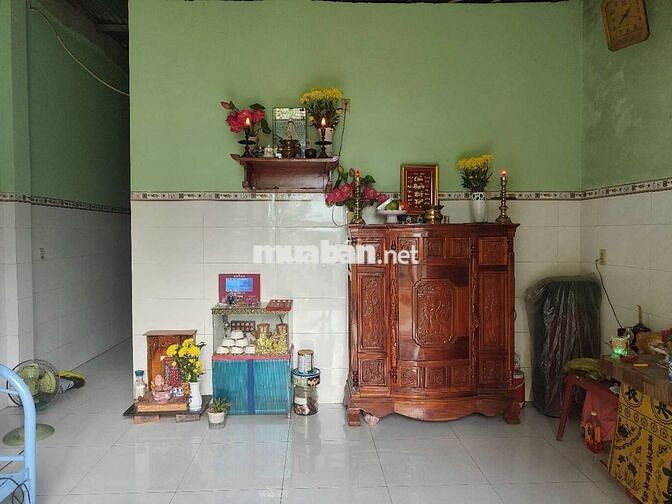 Chính chủ bán diện tích 233m2, 100m2 thổ cư 2tỷ4 thương lượng
