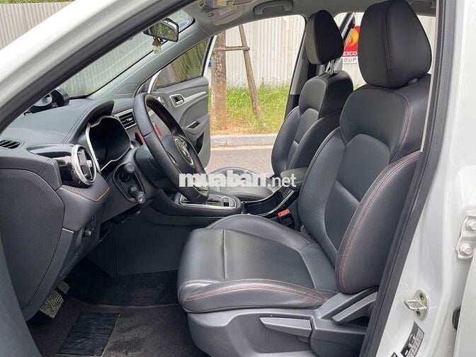 MG ZS STD 2025 Trắng CVT 1.5L