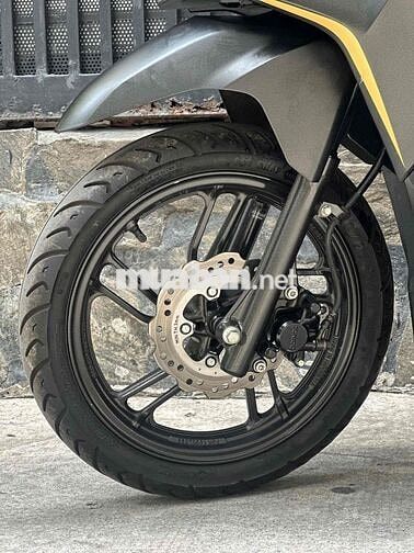 Bán xe vario 125 đời 2024 khóa smk chính chủ bs60