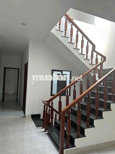 cho thuê nhà 3 tầng khu đô thị Hoà Xuân đường Diên Hồng