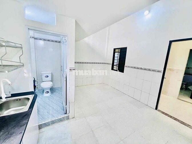 PHÒNG TRỌ GÁC CAO 2M NẰM KẾ BÊN AEON TÂN PHÚ