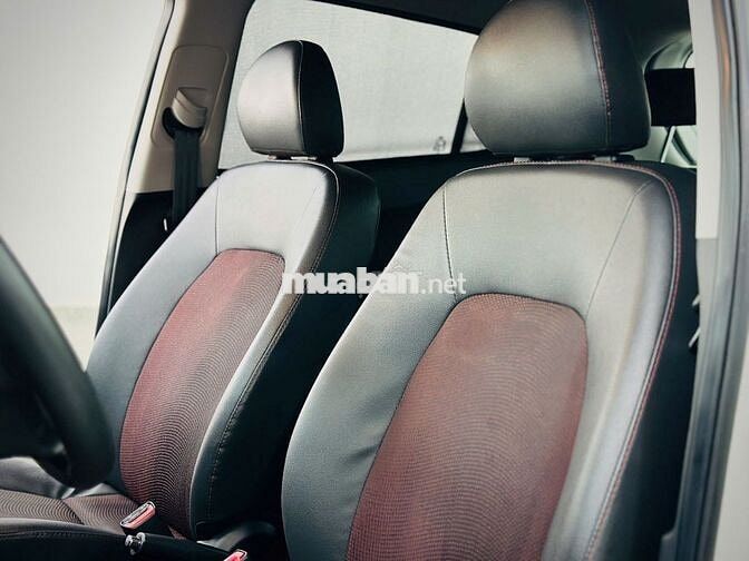 Hyundai Grand i10 Hatchback 1.2AT 2019 Trắng