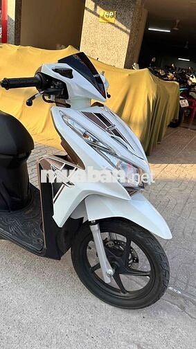 Honda Click Thái 2015 Trắng ( hỗ trợ góp )