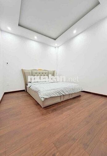 381 🌊 🏡 CHO THUÊ NHÀ 3 TẦNG MẶT TIỀN LÊ VĂN THỊNH