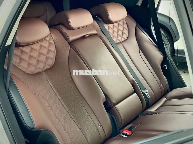 Hyundai Santafe 2022 Premium Cao Cấp Trắng