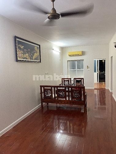 Cho thuê nhà tập thể Yên Lãng phù hợp vợ chồng trẻ có 1-2 con.