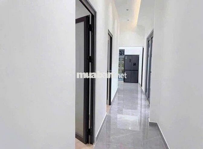 BÁN GẤP NHÀ CẤP 4 GẦN ĐỒNG KHỞI, CHỈ 400TR SỞ HỮU, TẶNG FULL NỘI THẤT