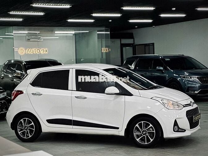 Hyundai Grand i10 Hatchback 1.2AT 2019 Trắng