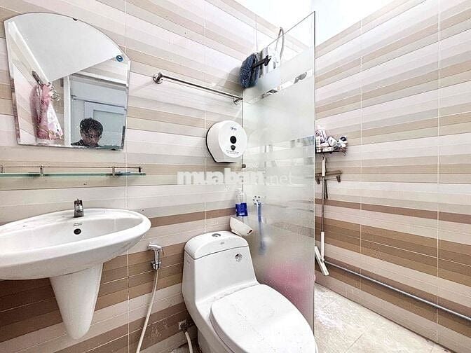 PHÒNG TRỌ GIÁ RẺ-NHÀ MỚI FULL NT MỚI-BẢY HIỀN-BÀU CÁT-ETOWN-K300-VHU