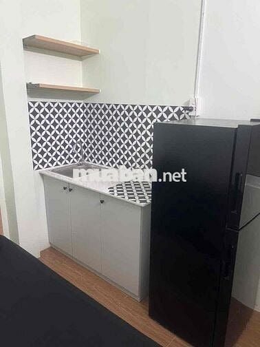 Chính Chủ H07 Giá 4tr Phí dịch vụ: 200k/ tháng Nước: 100k/ ng/ tháng C