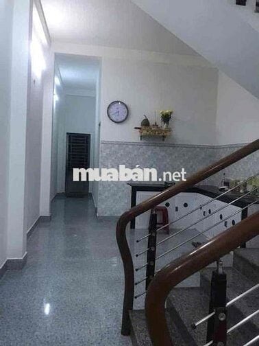 CHO THUÊ NHÀ 2 TẦNG MT ĐƯỜNG HOÀNG ĐÌNH ÁI