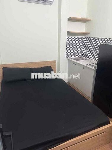 Chính Chủ H07 Giá 4tr Phí dịch vụ: 200k/ tháng Nước: 100k/ ng/ tháng C