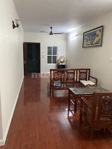 Cho thuê nhà tập thể Yên Lãng phù hợp vợ chồng trẻ có 1-2 con.