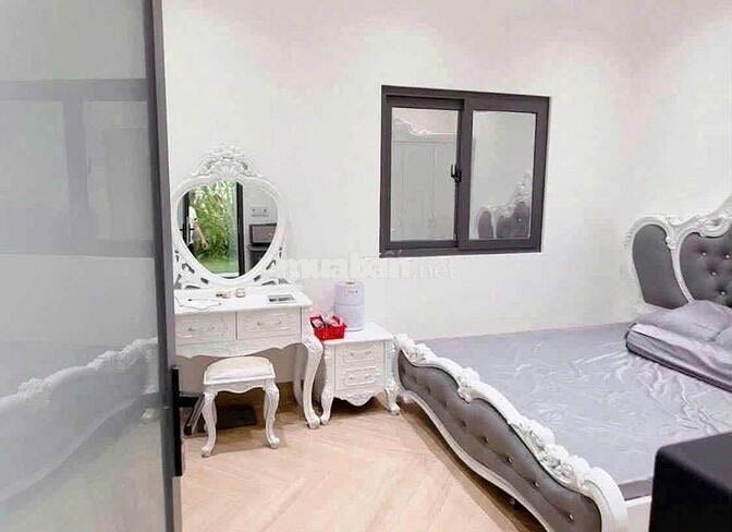 BÁN GẤP NHÀ CẤP 4 GẦN ĐỒNG KHỞI, CHỈ 400TR SỞ HỮU, TẶNG FULL NỘI THẤT