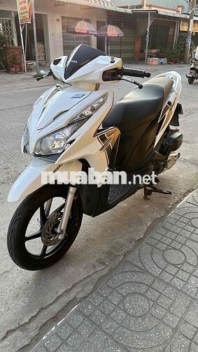 Honda Click Thái 2015 Trắng ( hỗ trợ góp )