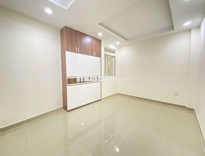 Cho thuê gấp nhà MT 268A Thạch Lam, P. Phú Thạnh, Q.Tân Phú