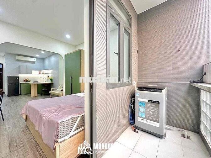 CHDV - Full nội thất - bancol - tiện di chuyển các quận 10,11,tân phú