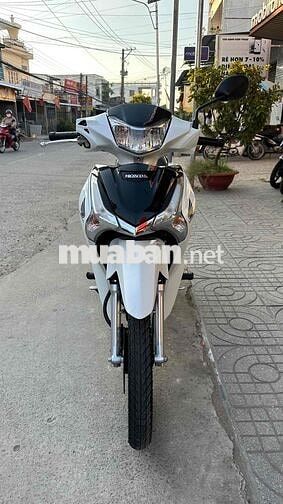 Honda Future fi 2020 Trắng đen ( hỗ trợ góp )