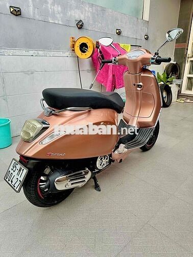 Piaggio Vespa Sprint 150cc 2022 Hồng 20k km