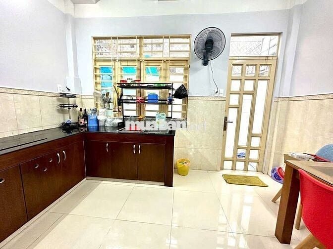 Nhà 1 Trệt 1 Lầu 2PN 4x16m Mặt Tiền Đường Số Phường Tân Phong
