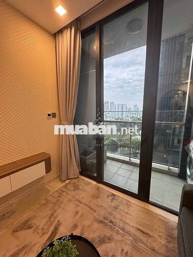 Cho thuê Vinhomes Golden River 1PN, view City Garden, full NT, 23tr