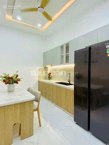 Định cư bán gấp nhà Nguyễn Duy Trinh Q2 48m2 3ngủ giá thương lượn